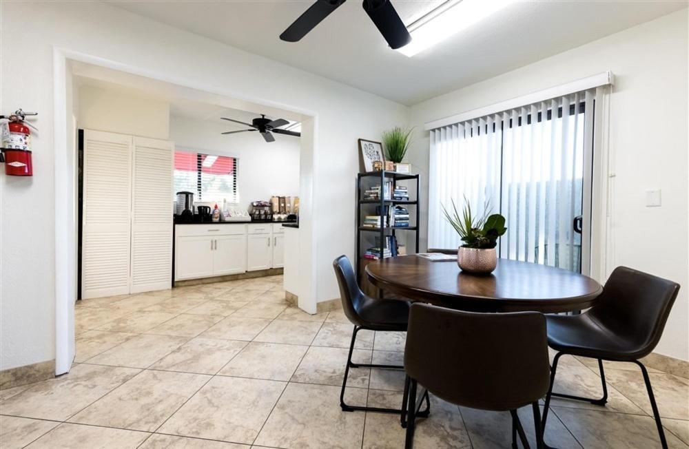 斯科茨140 Fully Furnished, Wifi Included公寓 外观 照片